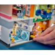 LEGO® Friends 42670 - Апартаменти и магазини в Хартлейк Сити, снимка 9